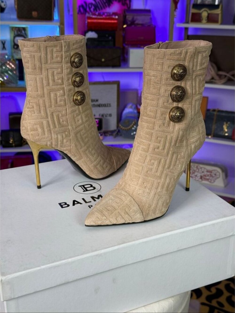 New W/ Box Balmain Tan Beige Suede Leather Ankle Boots Size 35